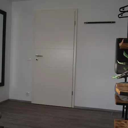 Magnolie In Der Eifel מונשאו