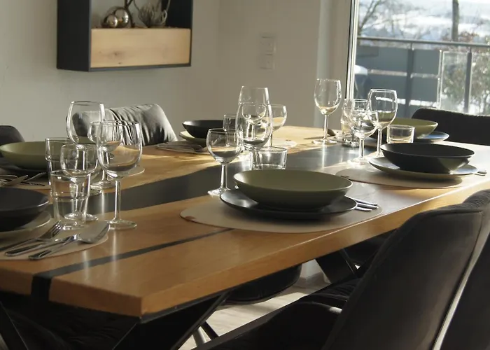 Magnolie In Der Eifel * מונשאו