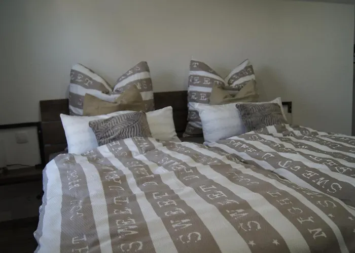 Magnolie In Der Eifel *