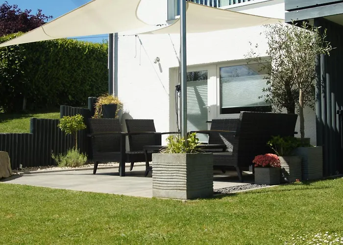 Magnolie In Der Eifel * Monschau